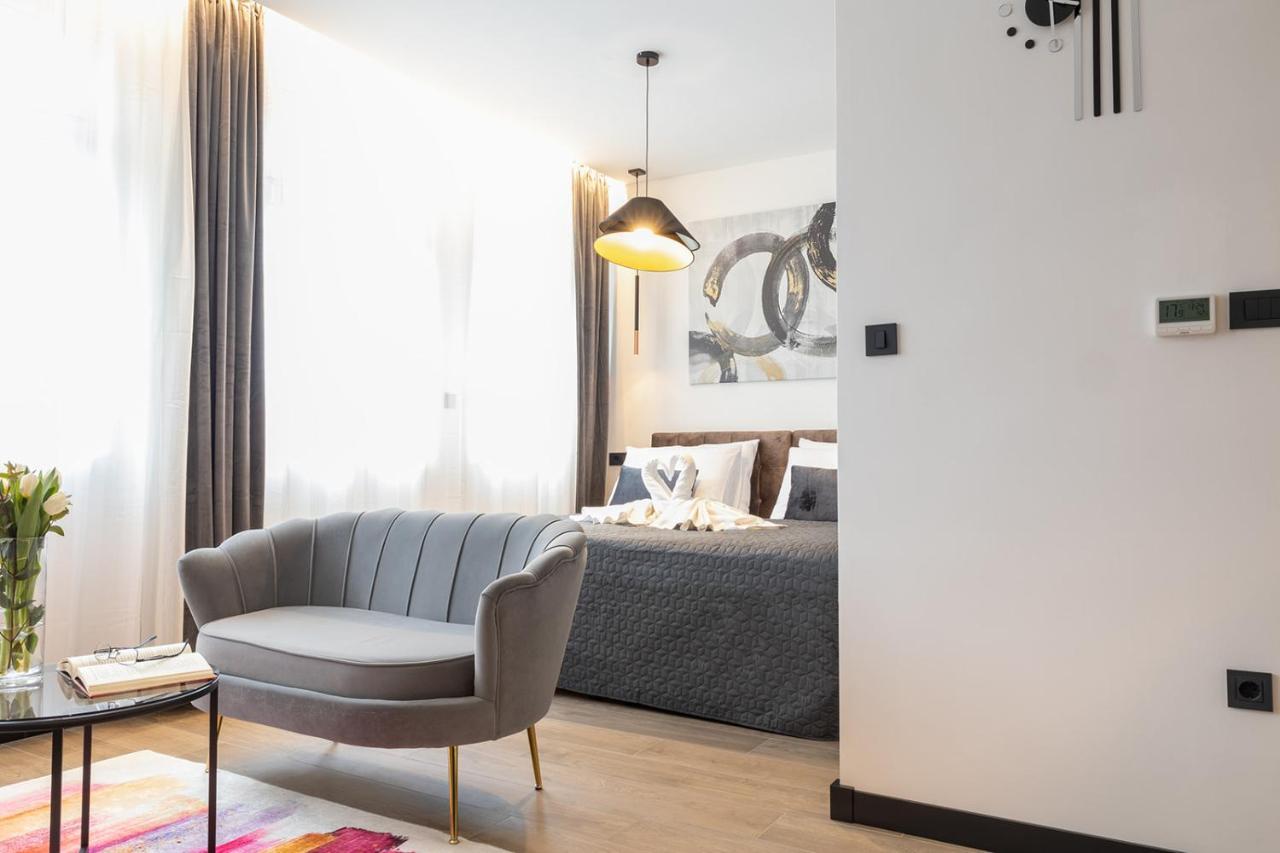 Apartmani Mozart-Centar Virovitica Exterior foto